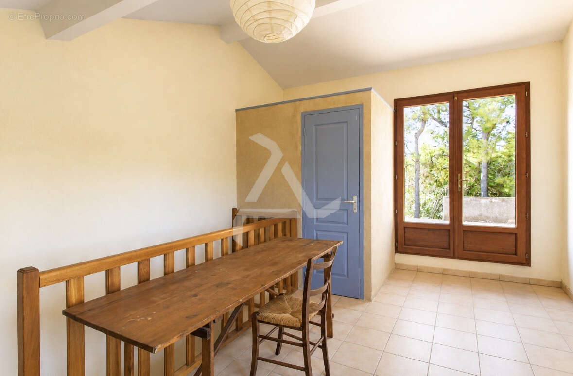 Maison t7 en pierre de taille granite à 15 mn au sud porto-vecchio - photo 14