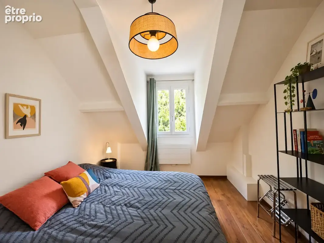 Maison familiale rénovée- 270m2- 6 chambres dans le domaine du Lys Lamorlaye-Terrain  de 4800 m2 environ - photo 15