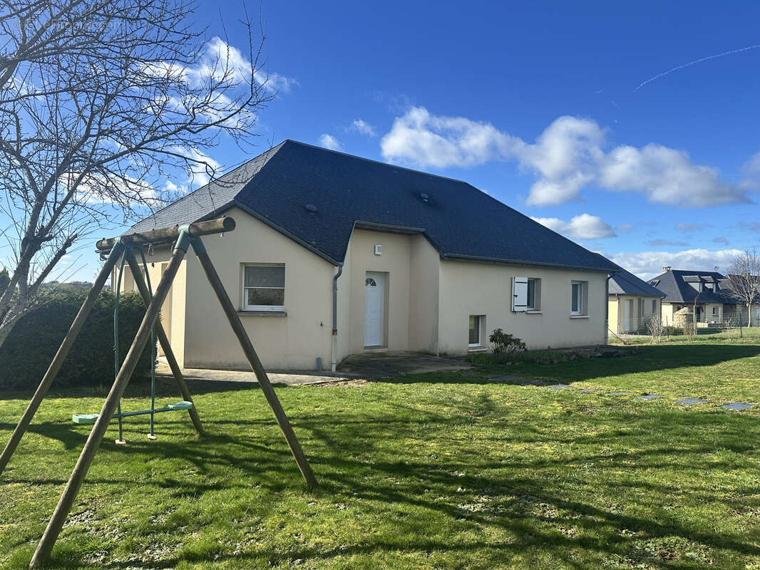 Maison à SAINT-FELIX-DE-LUNEL