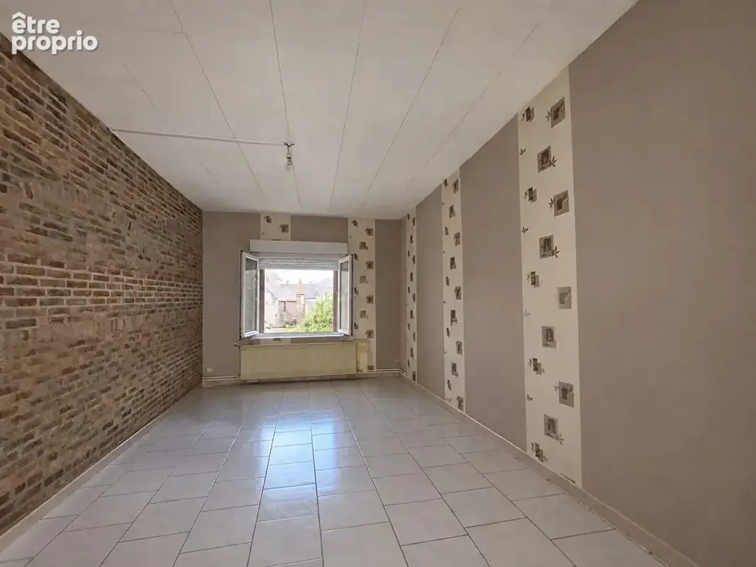 LAPUGNOY - Immeuble mixte commerce et habitation - photo 5