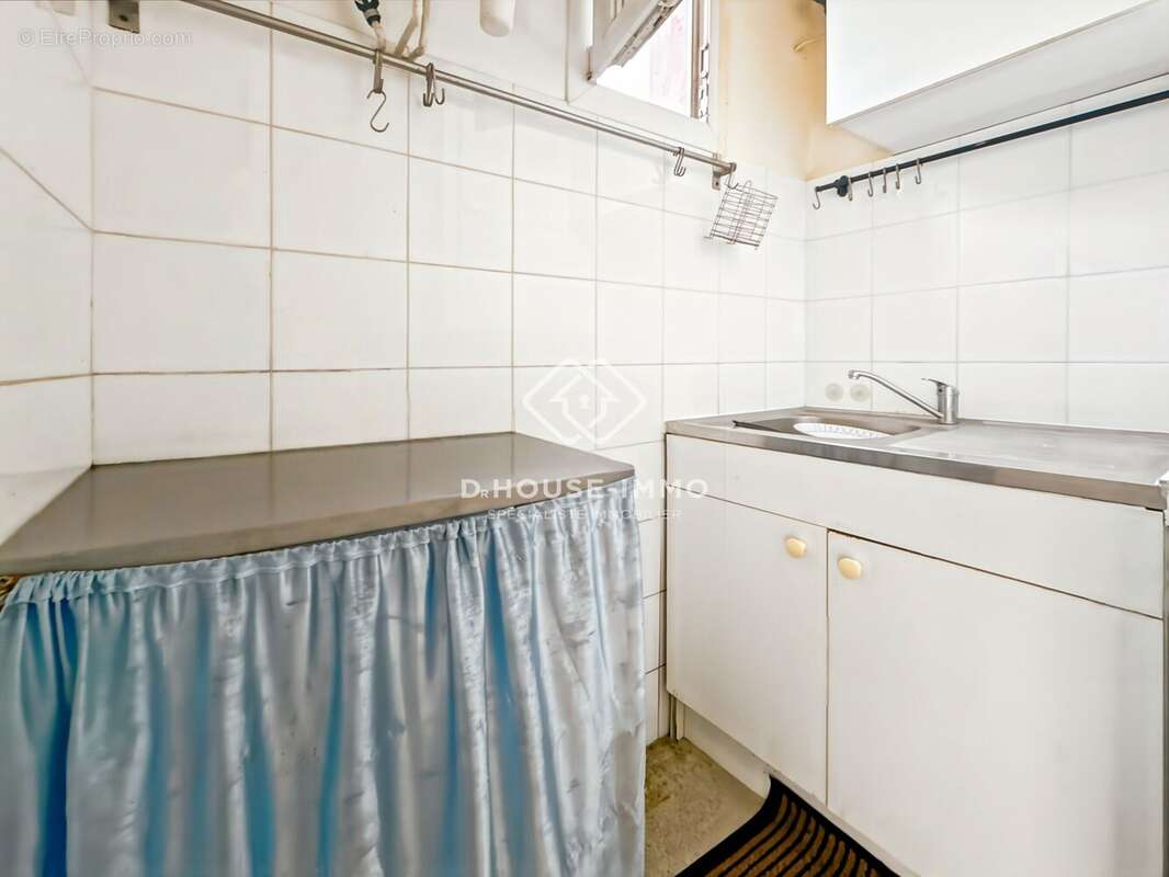 Appartement à PARIS-11E