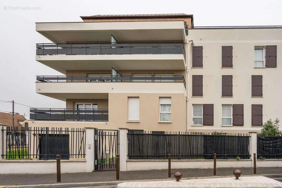 Appartement à LIVRY-GARGAN