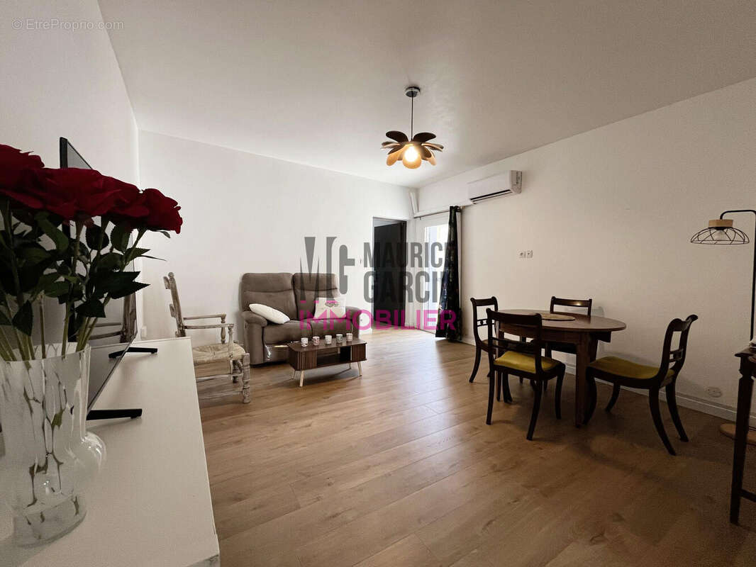 Appartement à L'ISLE-SUR-LA-SORGUE
