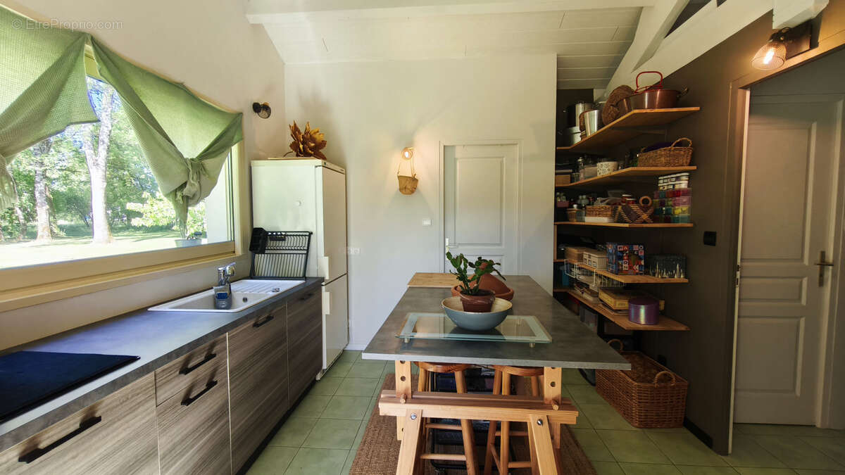 Maison à BAGAT-EN-QUERCY