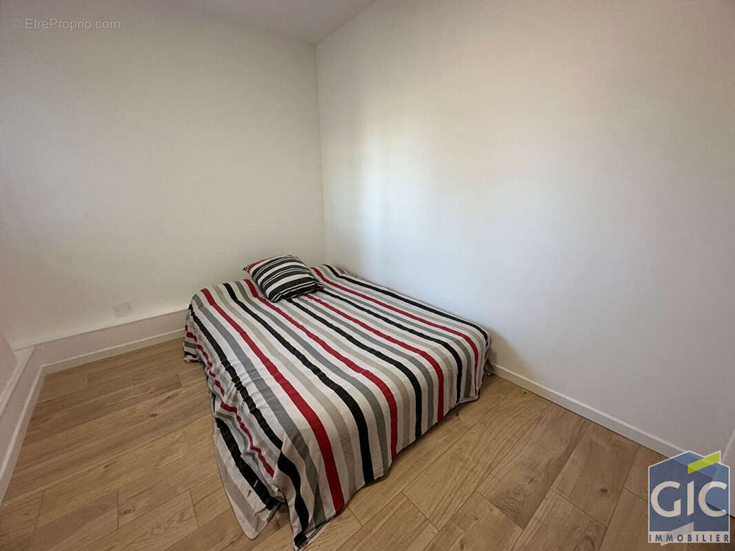 Appartement à HEROUVILLE-SAINT-CLAIR