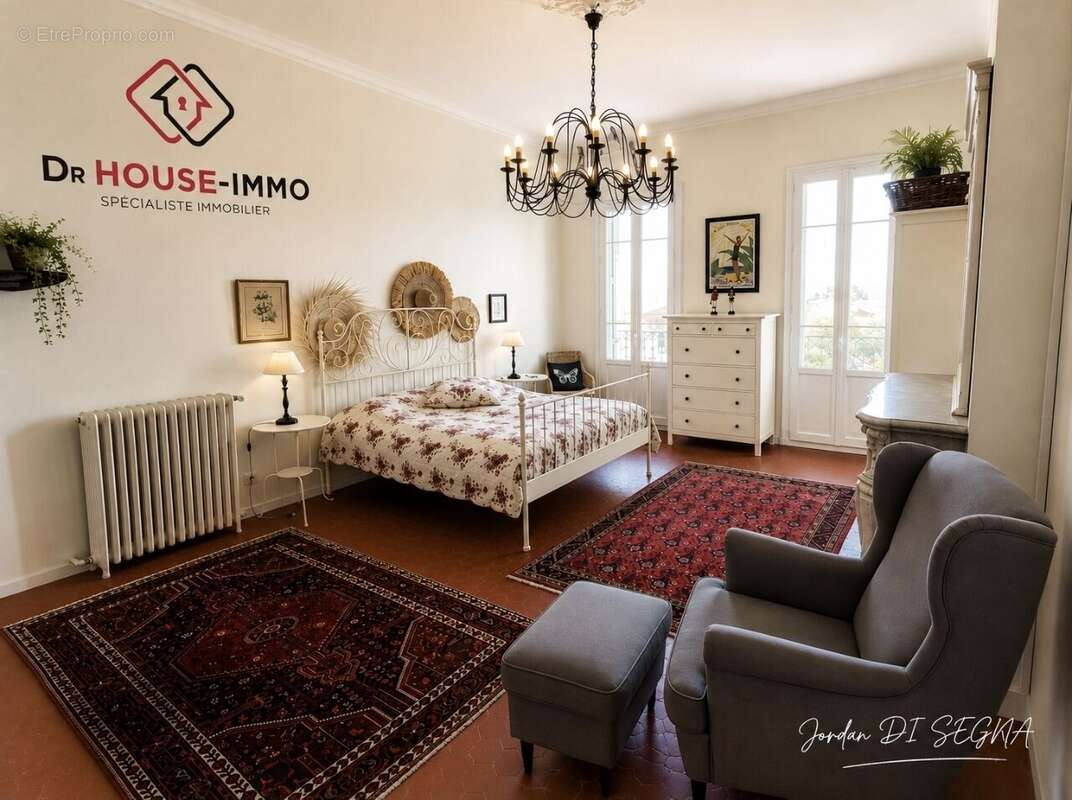 Maison 170 m² à Toulon  - photo 9