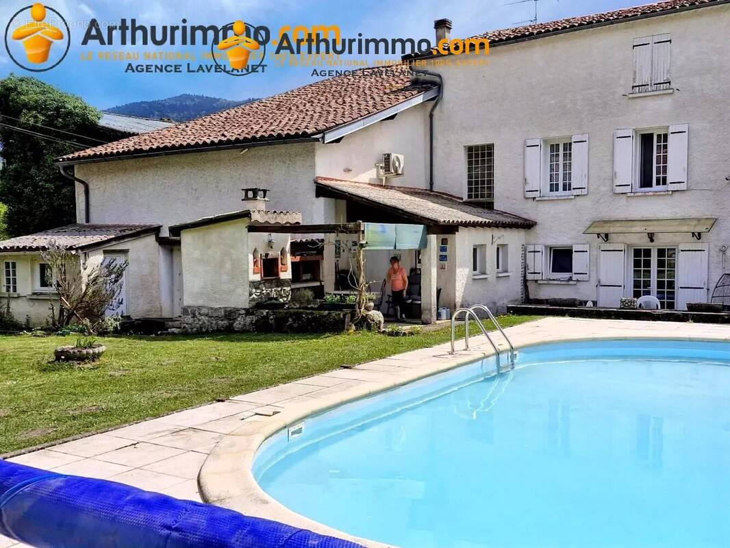 Maison à FOUGAX-ET-BARRINEUF