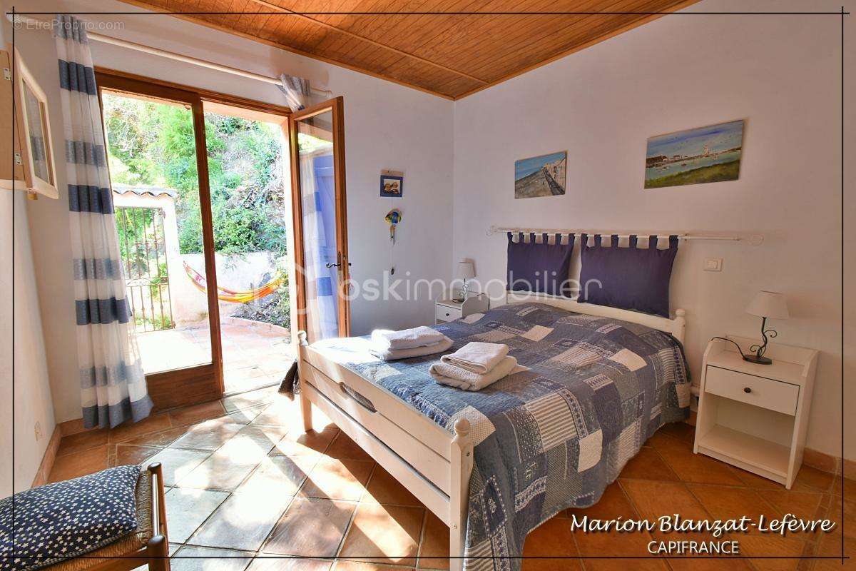 Maison à LA GARDE-FREINET