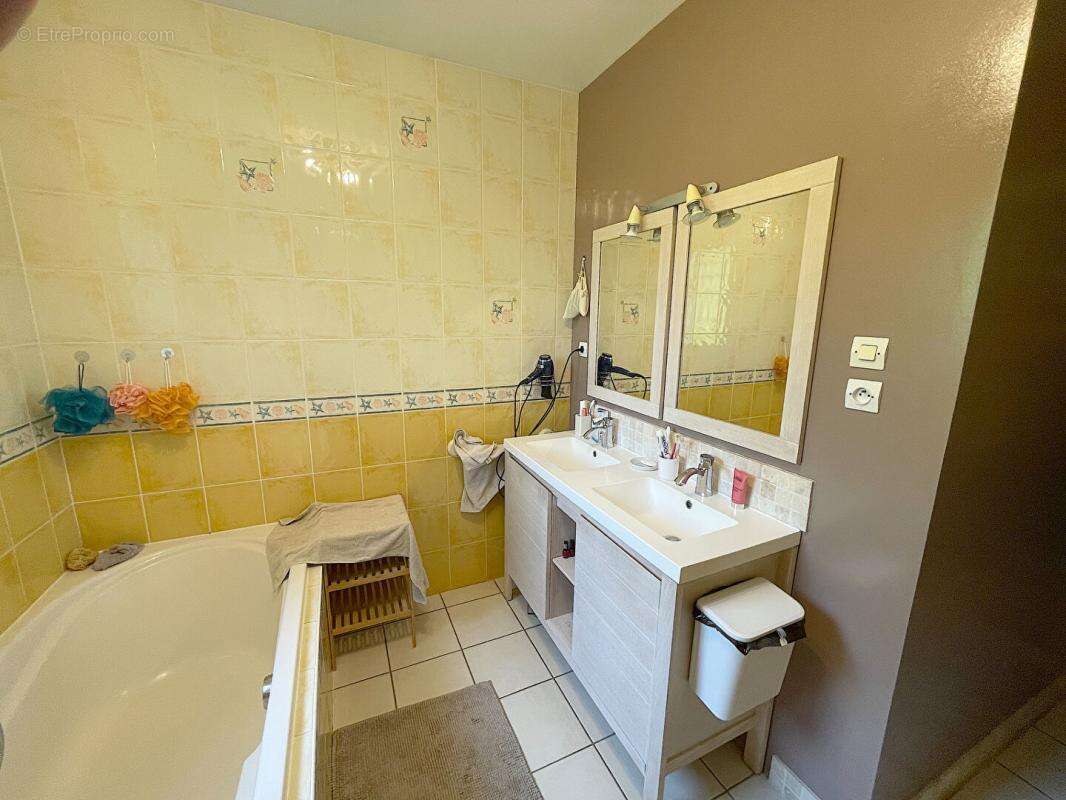 Maison à LABASTIDE-DU-TEMPLE