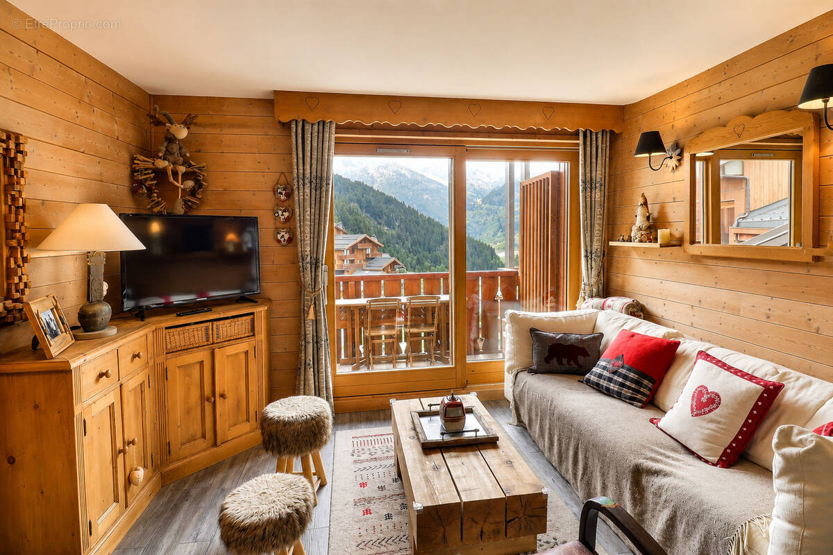 Appartement à LES ALLUES