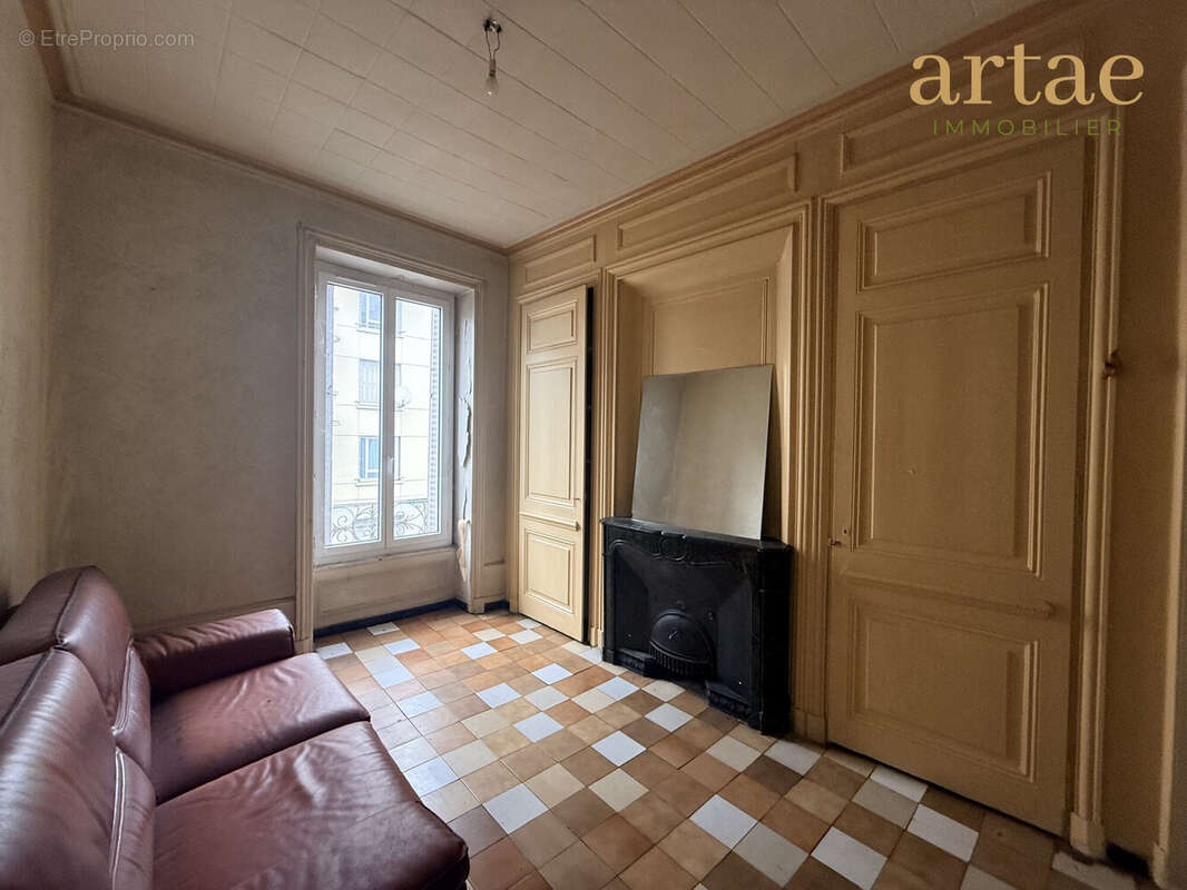 Appartement à LYON-9E