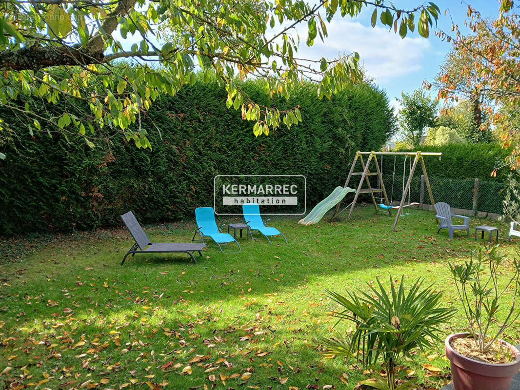 Maison à LA CHAPELLE-DES-FOUGERETZ
