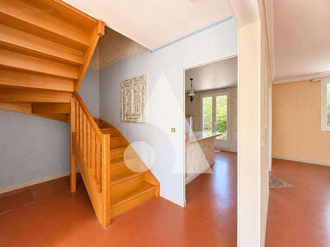 Maison Venelles 4 pièce(s) 121.31 m2 - photo 12