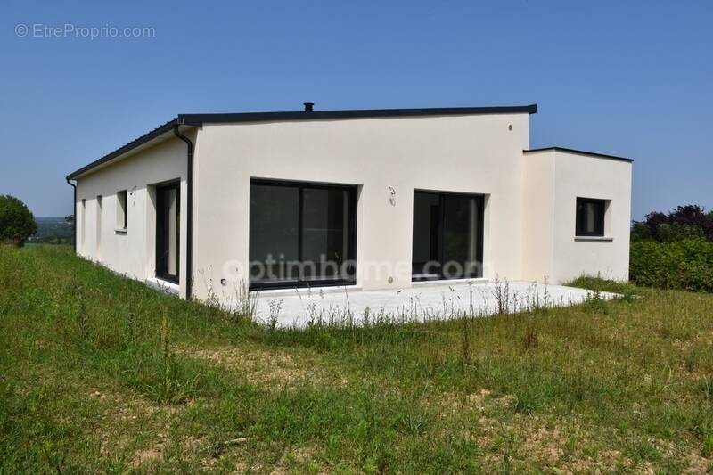 Maison à SAINT-MARCEL