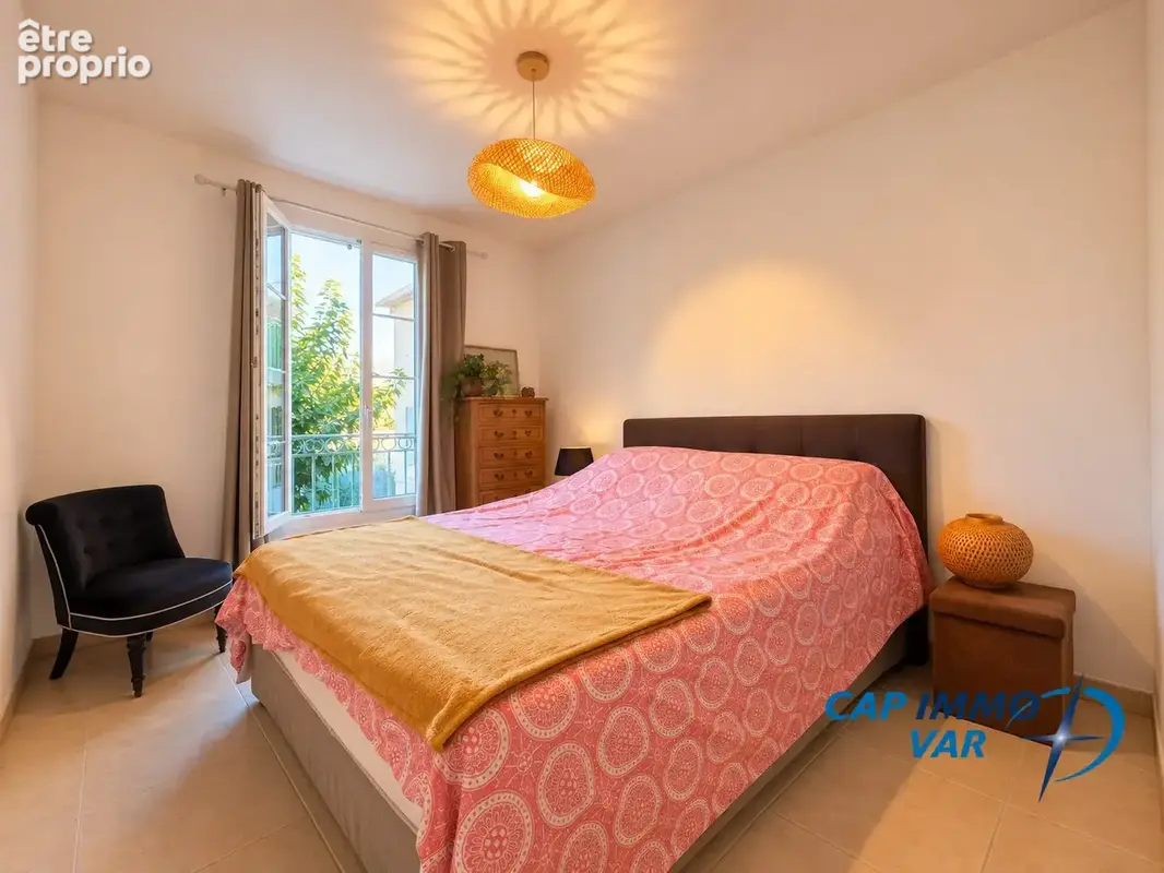 Appartement 3 pièces 71 m² à vendre à Le Beausset (83330) - photo 7