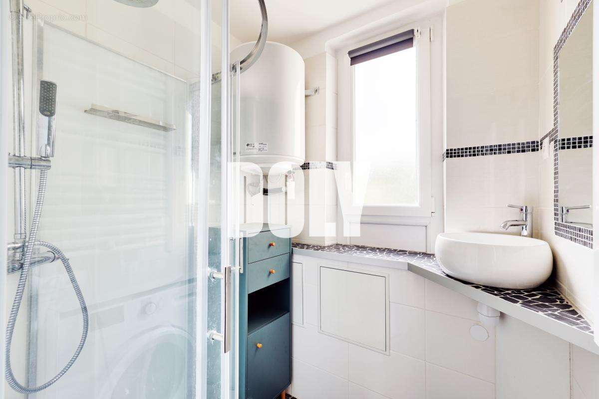 Appartement à SURESNES