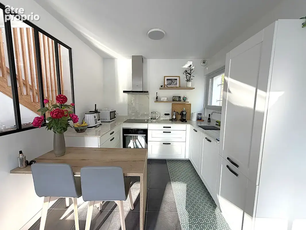 Maison contemporaine de 2022 - Calme, confort et proximité des commodités - photo 4