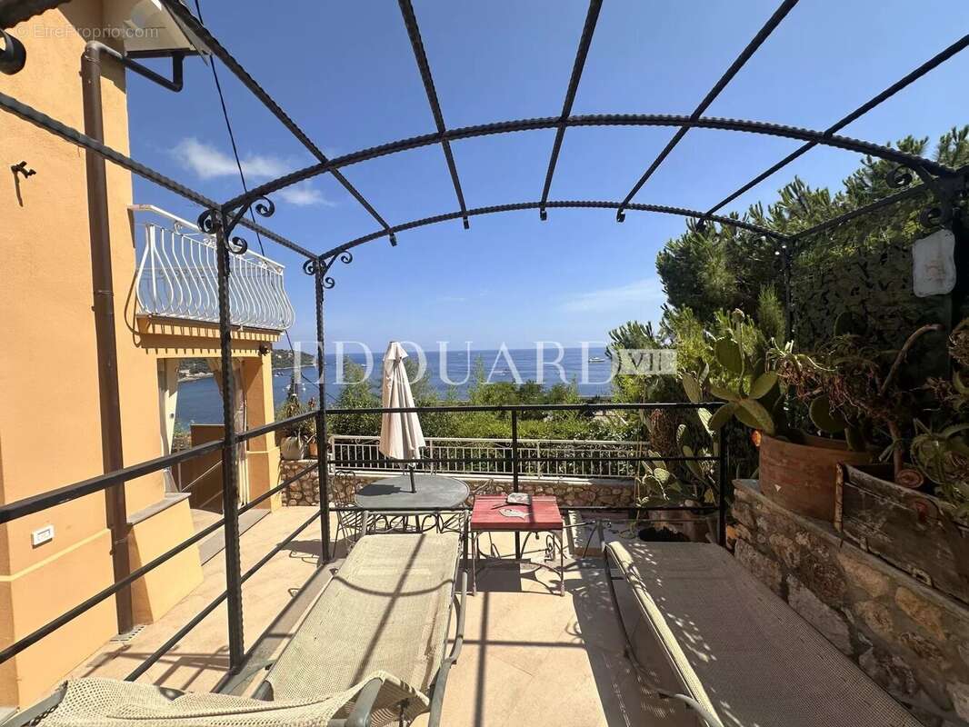 Maison à ROQUEBRUNE-CAP-MARTIN