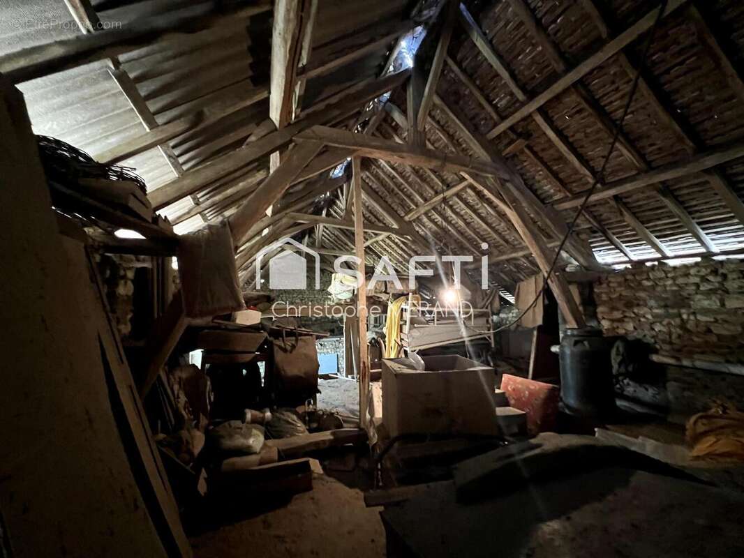 Photo 9 - Maison à OYRE