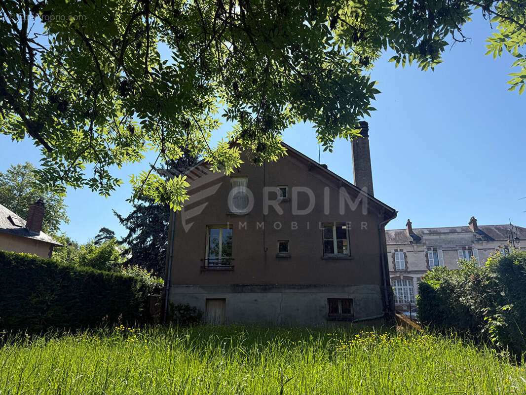 Maison à SAINT-FARGEAU