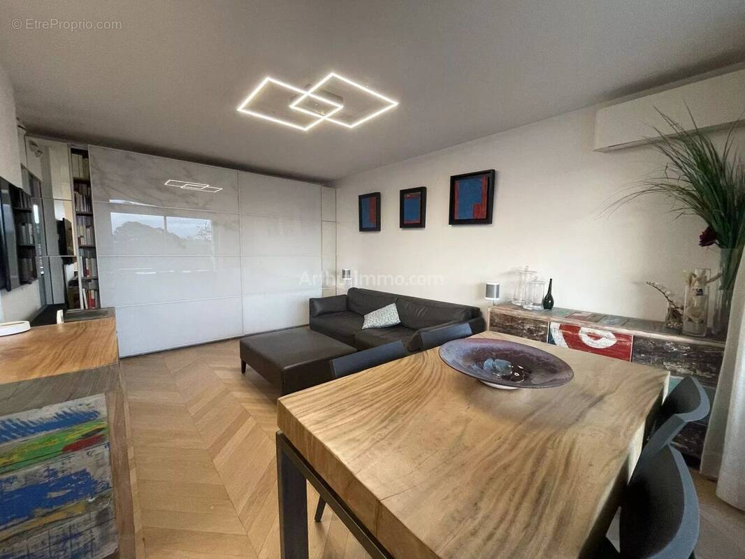 Appartement à CAGNES-SUR-MER