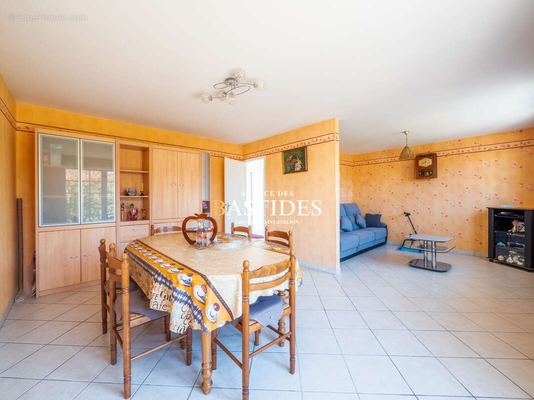 Maison à SAINT-DENIS-DE-PILE