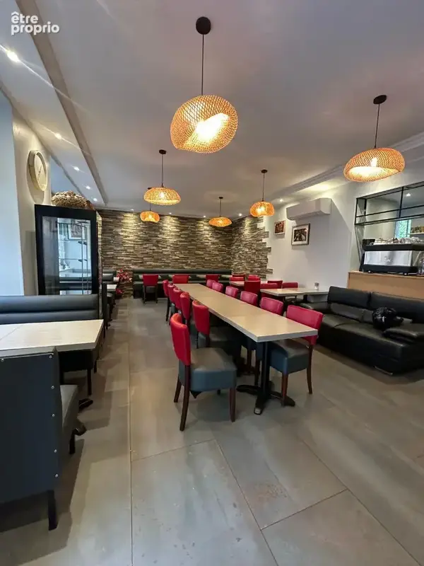 Photo Commerce à Maisons-Laffitte au prix de 140 000€