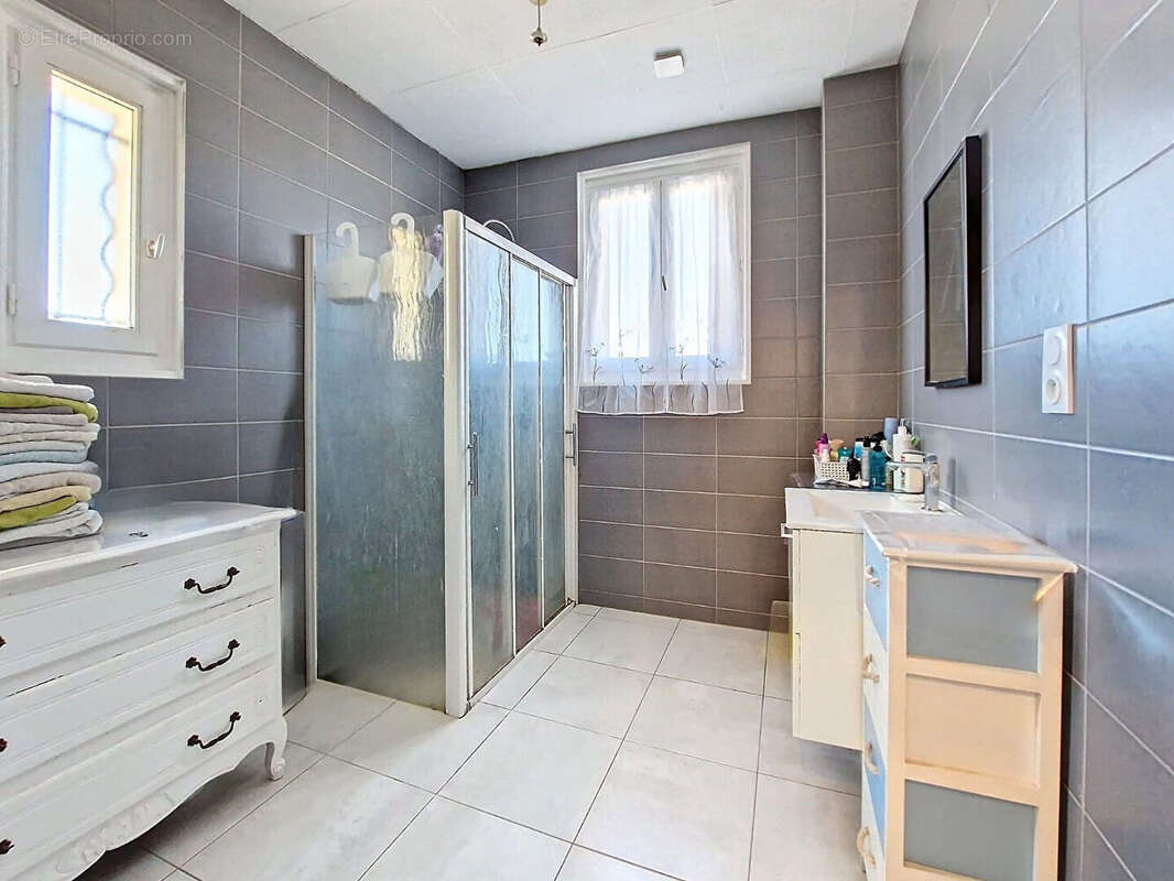 Maison à MONTBRISON