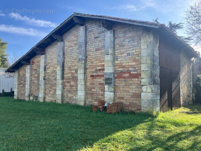 Maison à CUSSAC-FORT-MEDOC