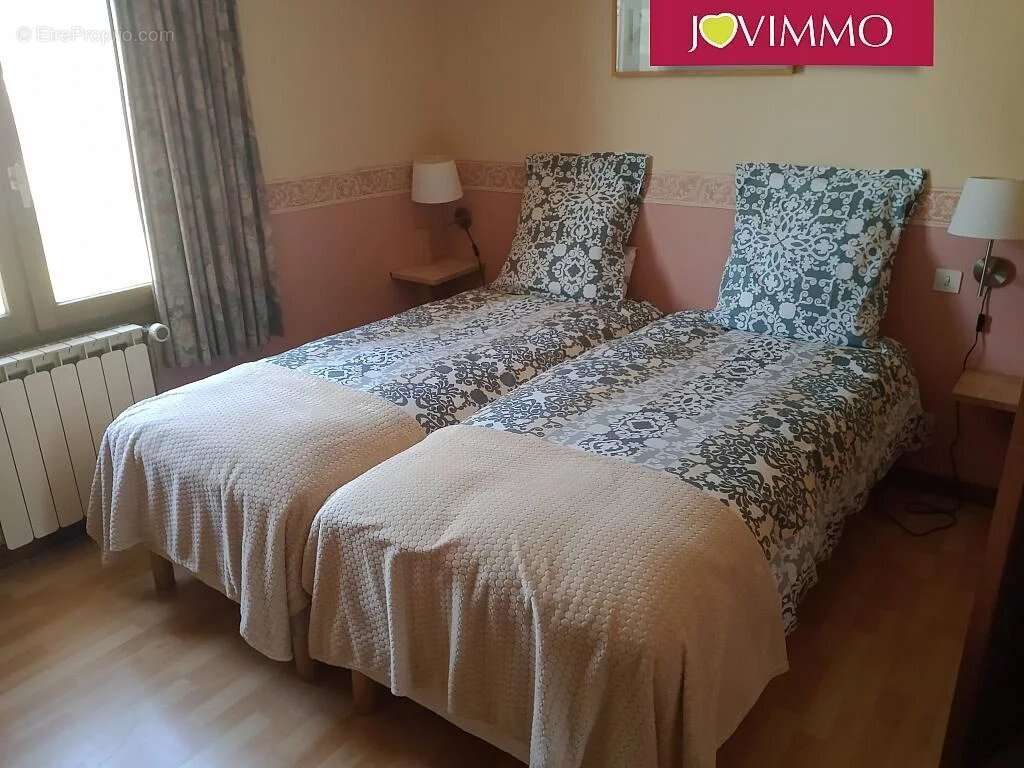 Commerce à LALIZOLLE