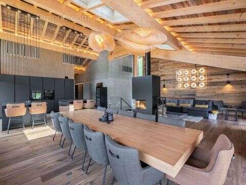 Maison 270 m² à Megeve  - photo 2