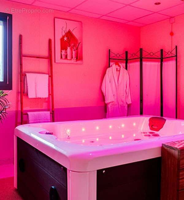 Appartement à FARGUES-SAINT-HILAIRE