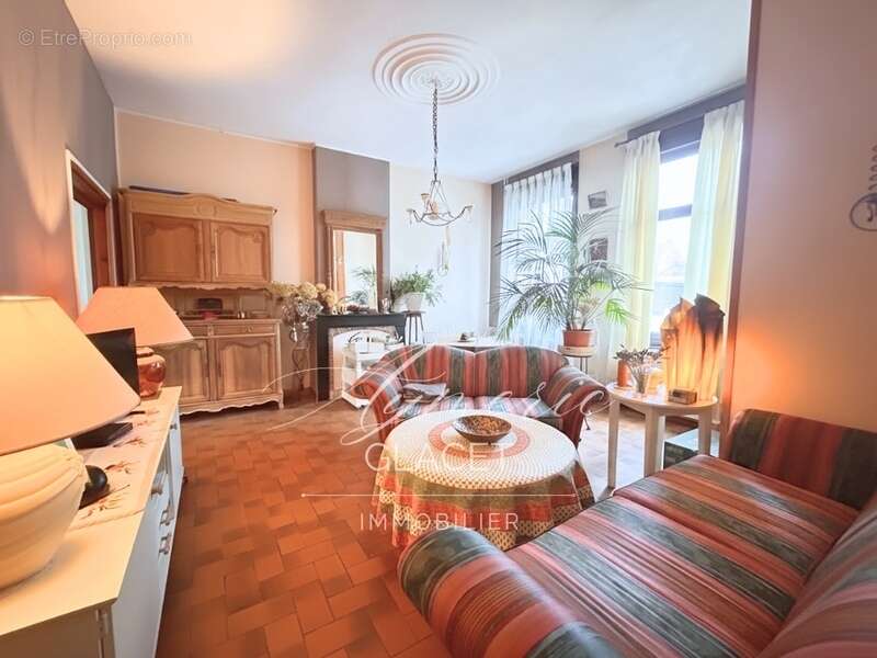 Maison à RAILLENCOURT-SAINTE-OLLE