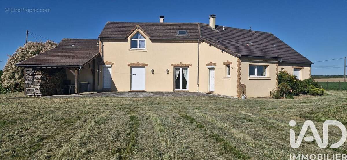 Photo 2 - Maison à COURTENAY