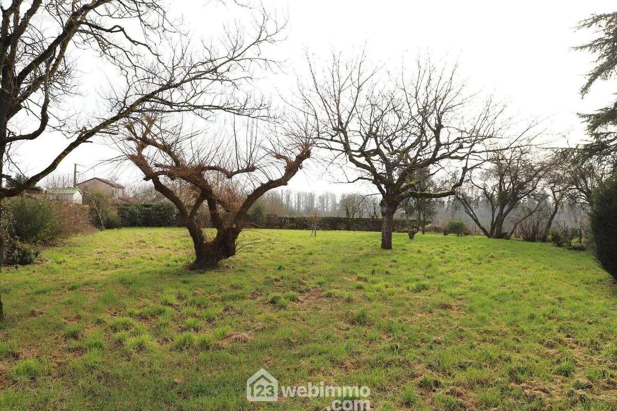 Parc sans vis à vis ... - Maison à CHAVAGNES