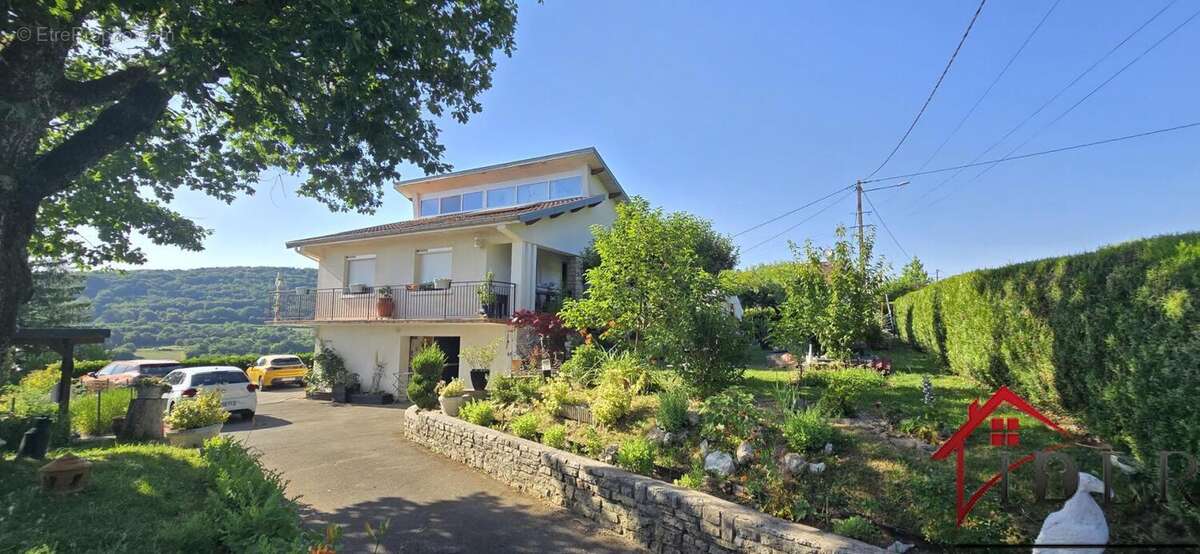 25440 proche QUINGEY sur 25 ares de terrain maison 137 m2 - photo 3