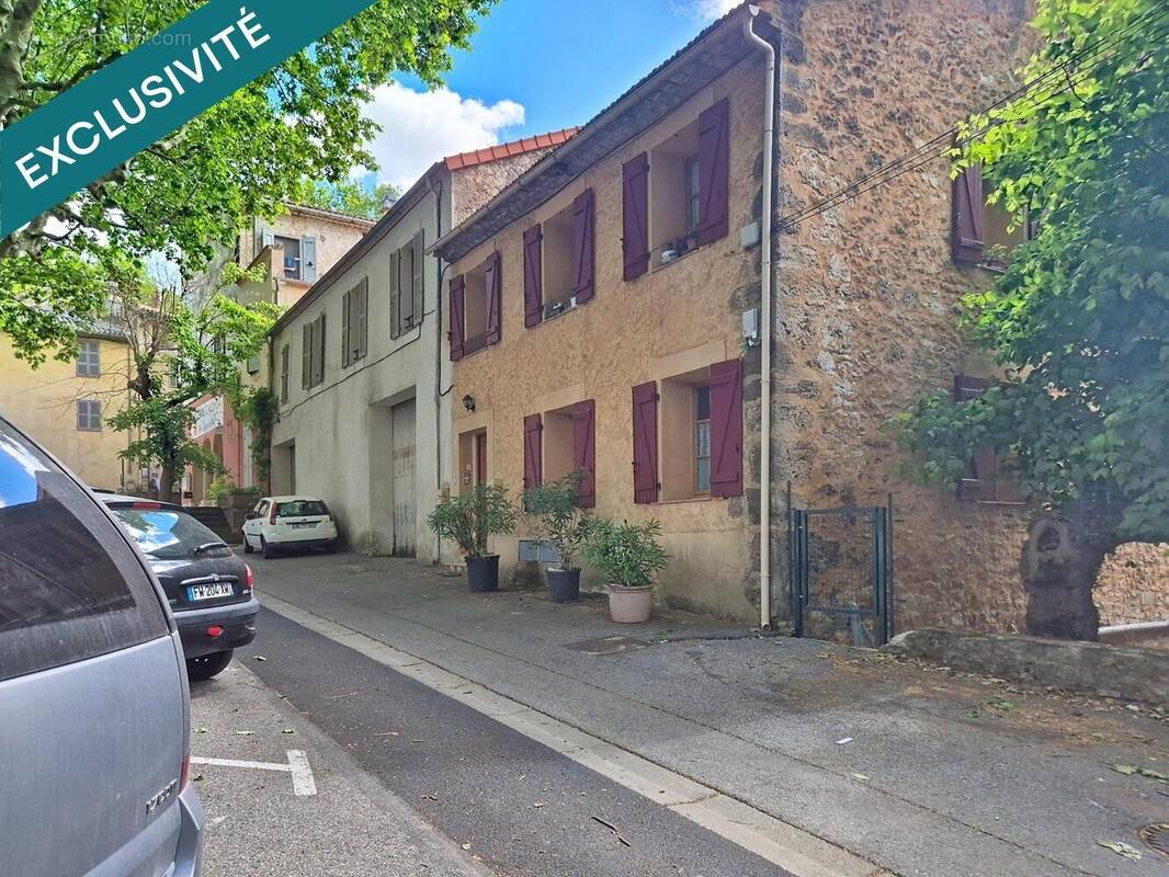 Photo 1 - Appartement à SALERNES