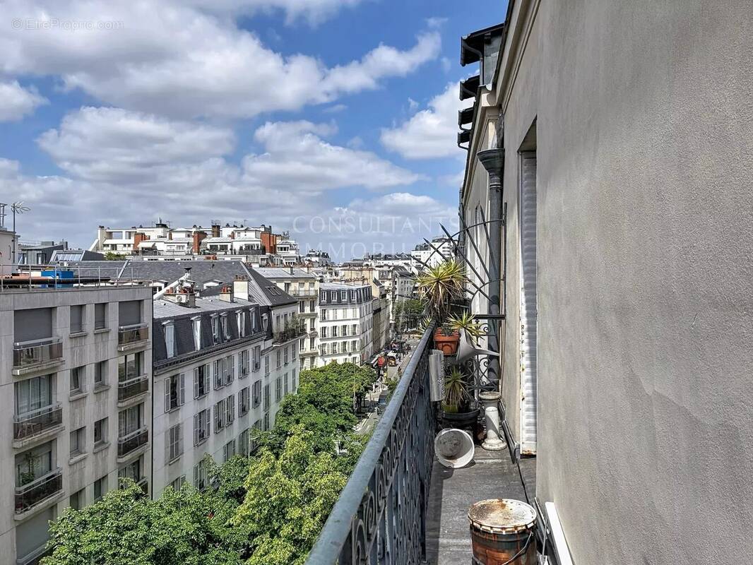 Appartement à PARIS-15E