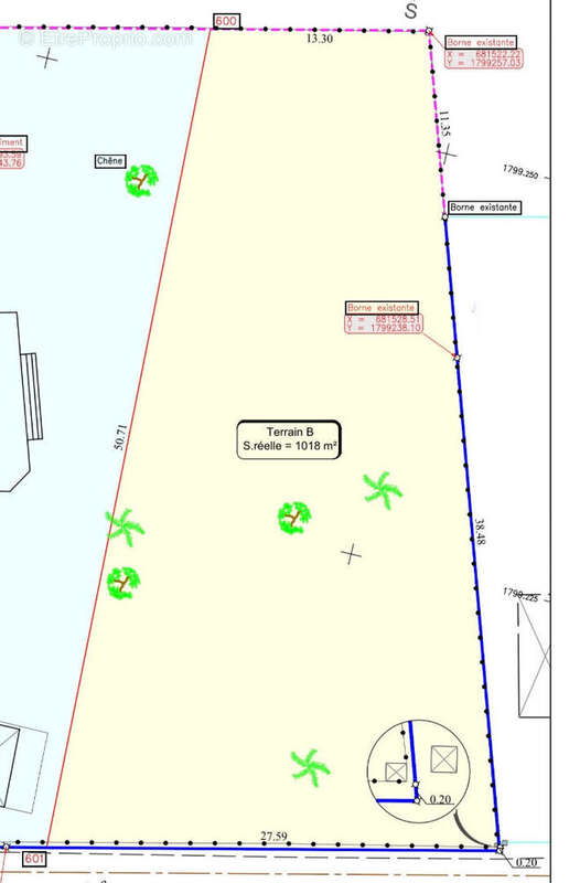 À VENDRE - Terrain plat et clôturé de 1 018 m² -Saint-François, secteur Bien Désiré - photo 5