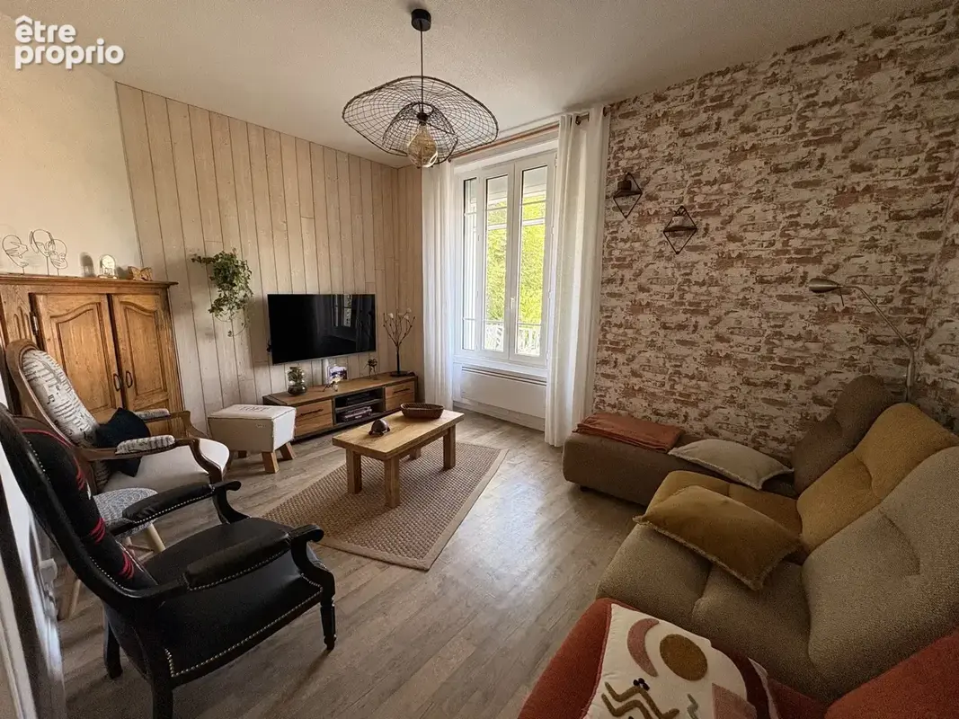 Maison à Egletons en CORREZE - photo 2