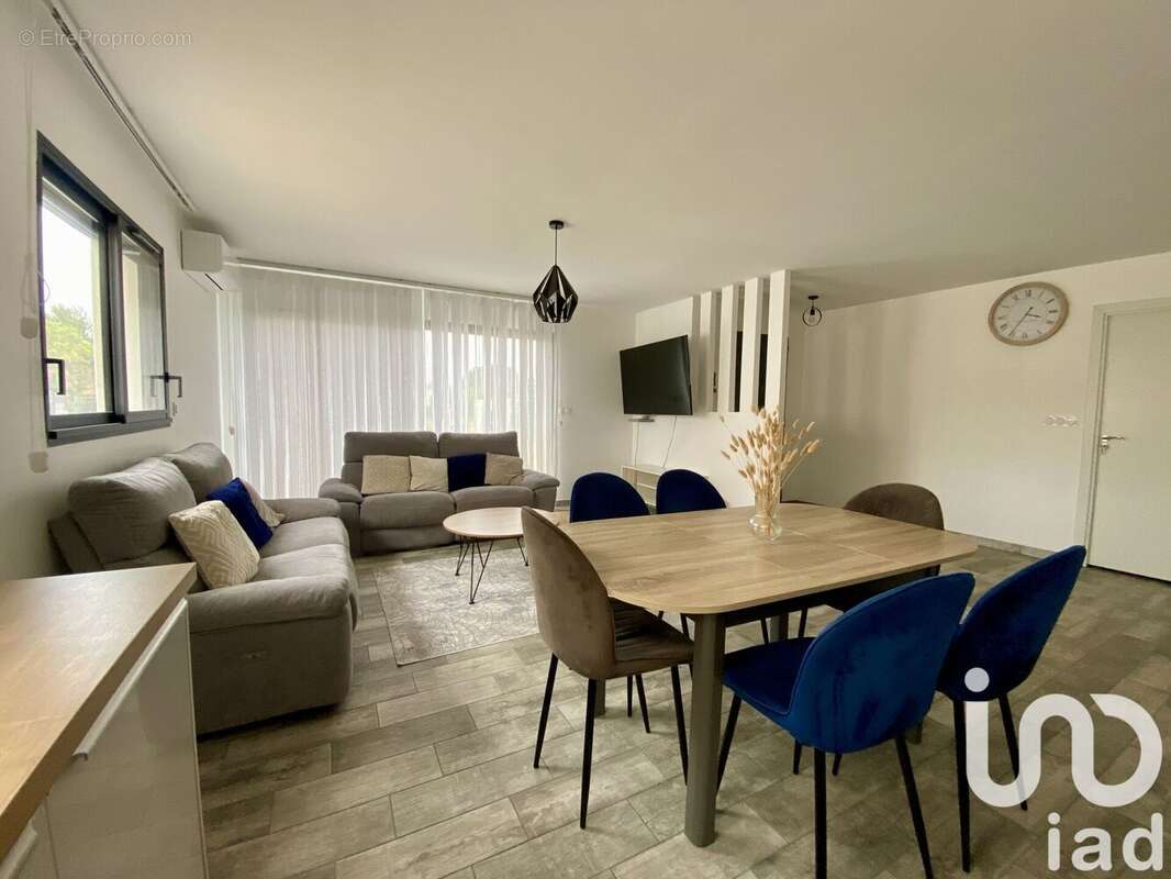 Photo 2 - Maison à ORNAISONS