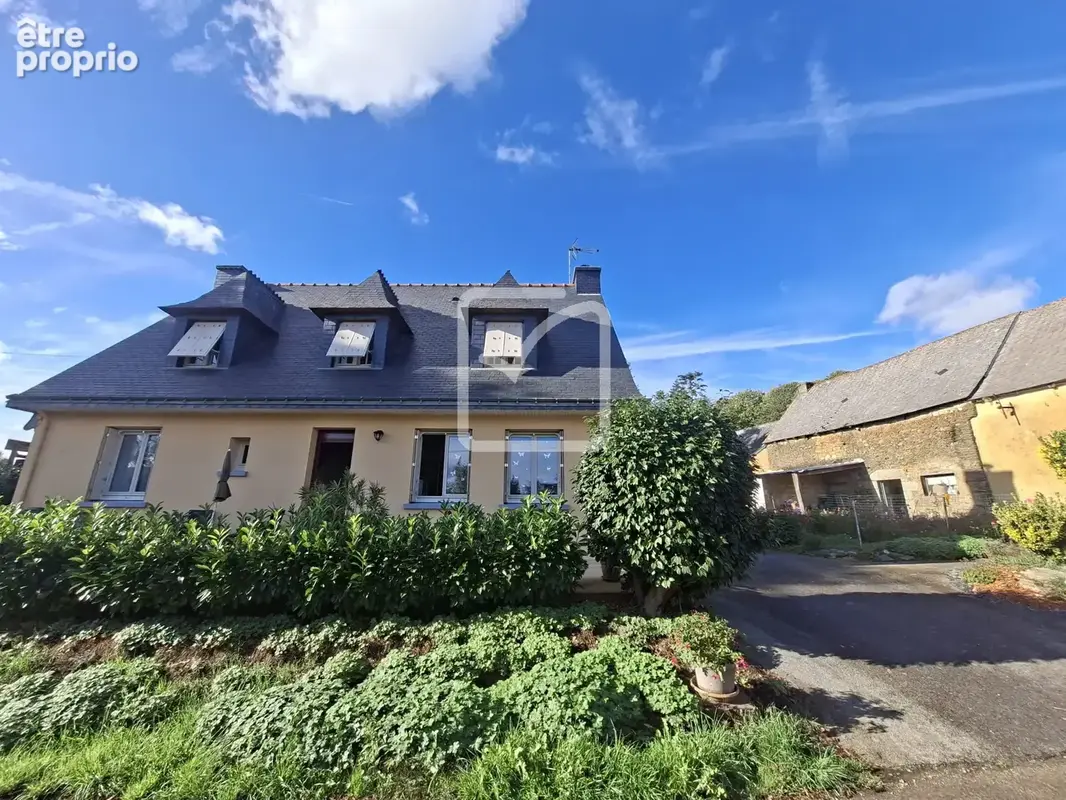 Corps de Ferme et sa maison individuelle de 5 chambres GUILLIERS - photo 13