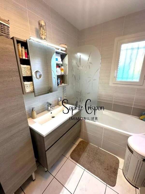 Maison à LES ADRETS-DE-L'ESTEREL