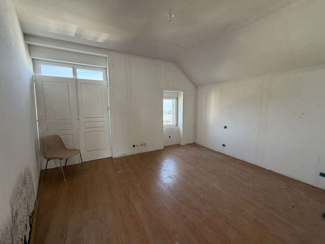 Maison avec vue mer à rénover - photo 11