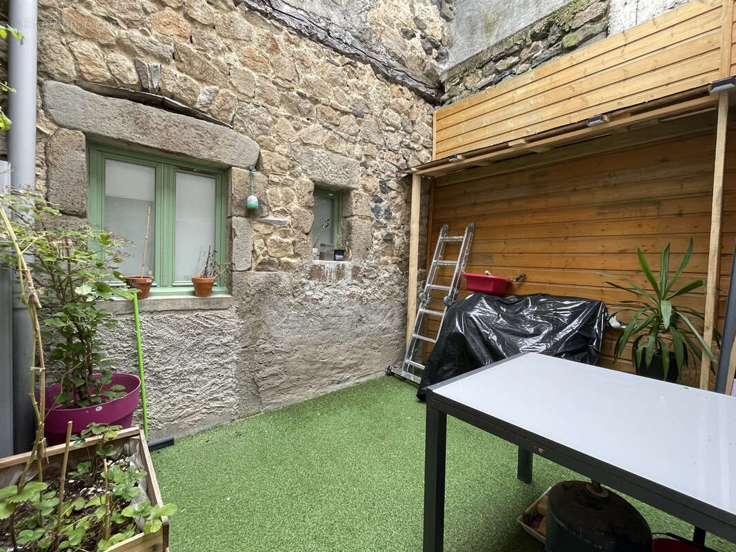 Maison à YSSINGEAUX