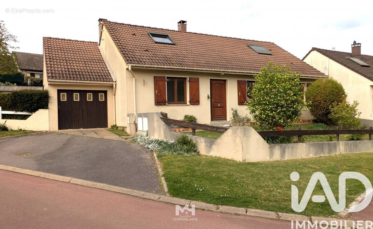 Photo 1 - Maison à OLLAINVILLE