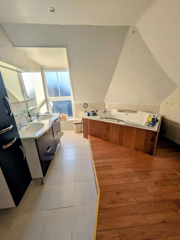 Maison 199 m² à Sissy  - photo 5