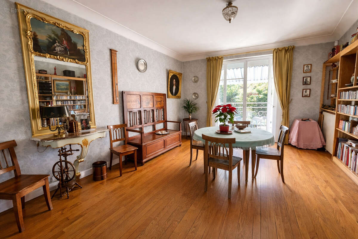 Maison à CLERMONT-FERRAND