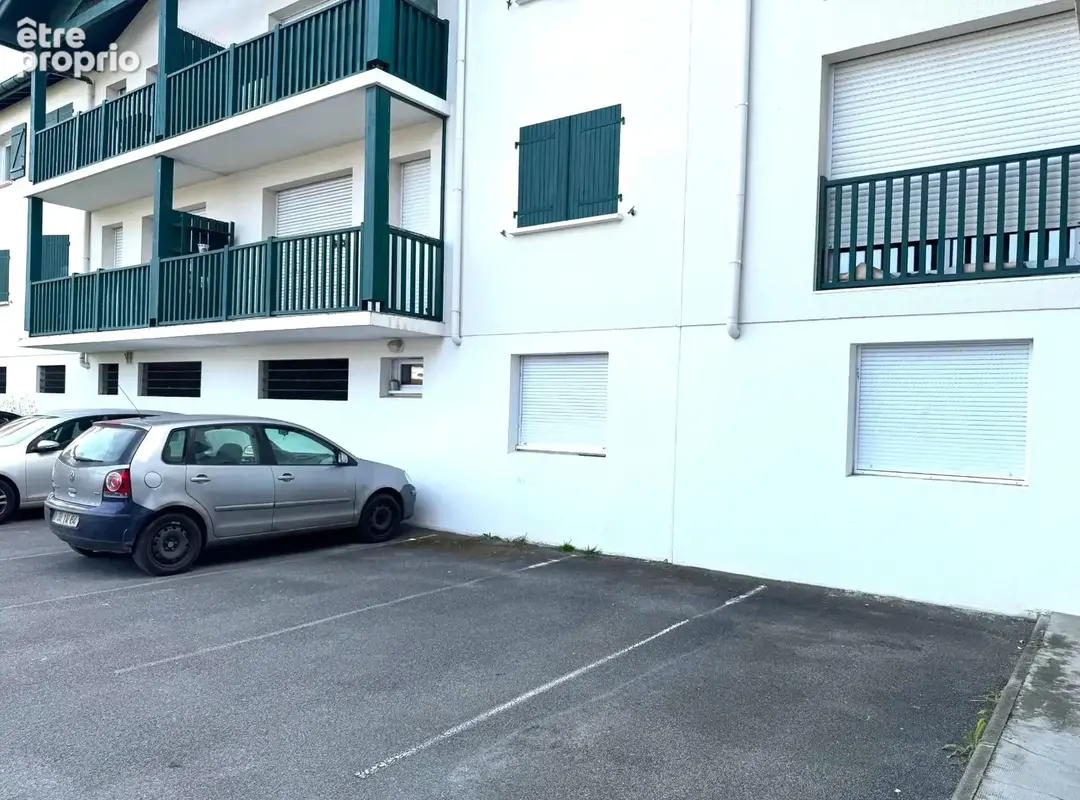 Appartement T2 avec balcon, parking et cellier- Quartier Saint-Esprit - photo 9