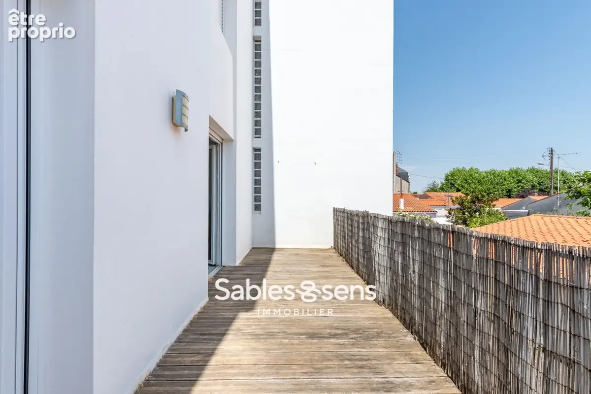 Appartement T3 avec balcon et terrasse sur la commune des Sables d'Olonne - photo 12
